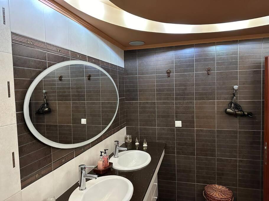 Lux House With Garden Villa Kámpos Dış mekan fotoğraf